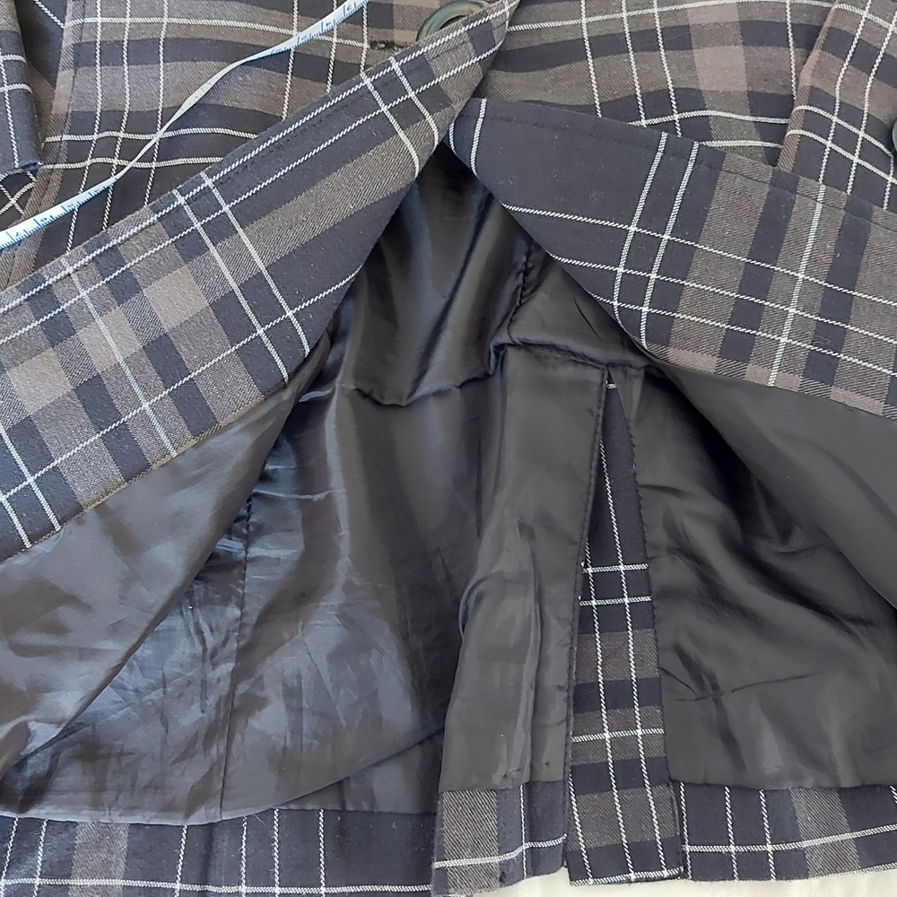 Woman's Black & Gray Plaid Trench Coat with Belt - Picture 9 of 11